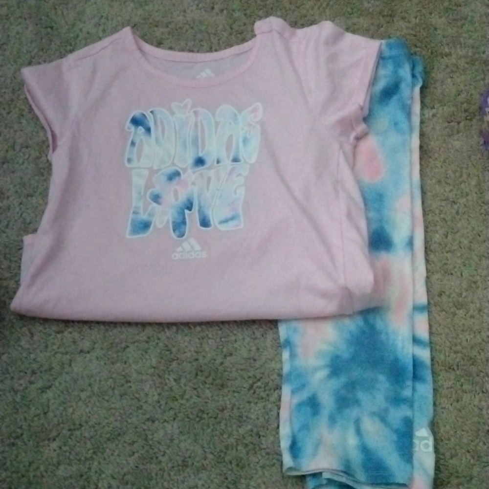 Adidas Girls Matching set!